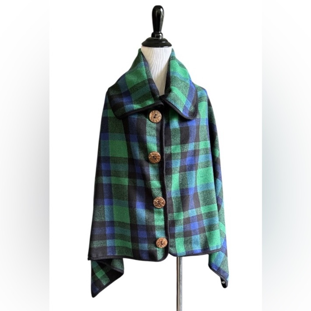 Elegant Fall Plaid Green & Blue Cape/Jacket